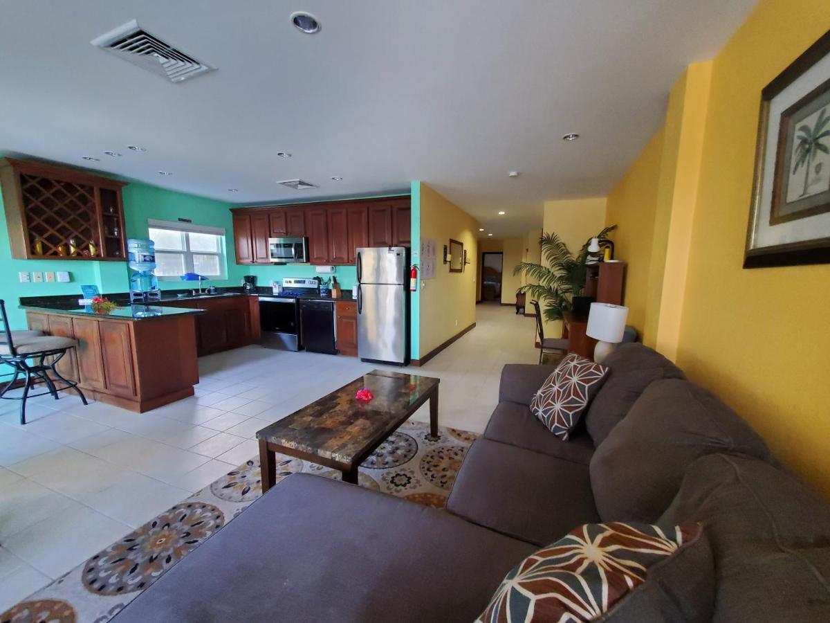 Miramar Villas Resort 圣佩德罗 外观 照片