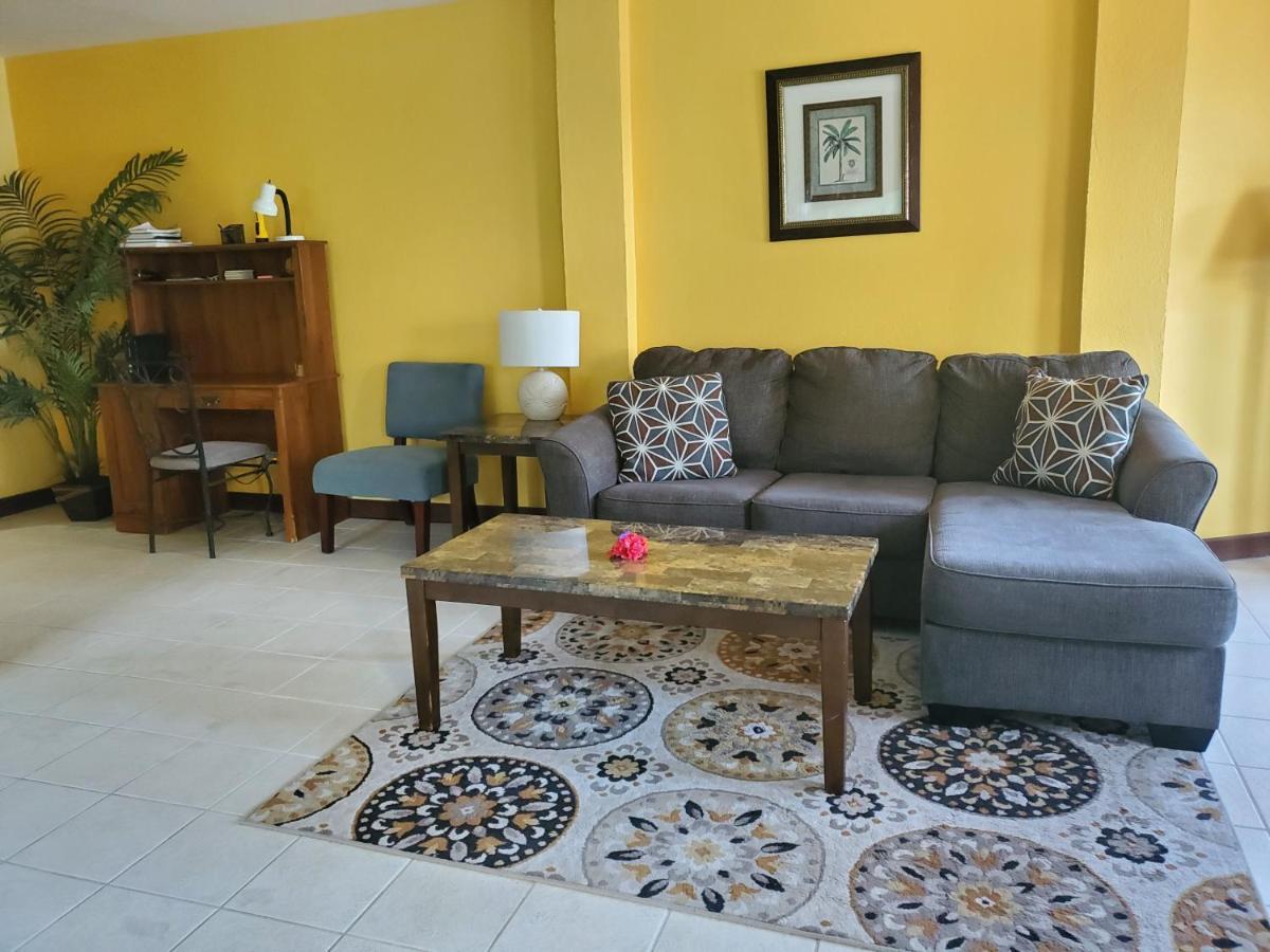 Miramar Villas Resort 圣佩德罗 外观 照片