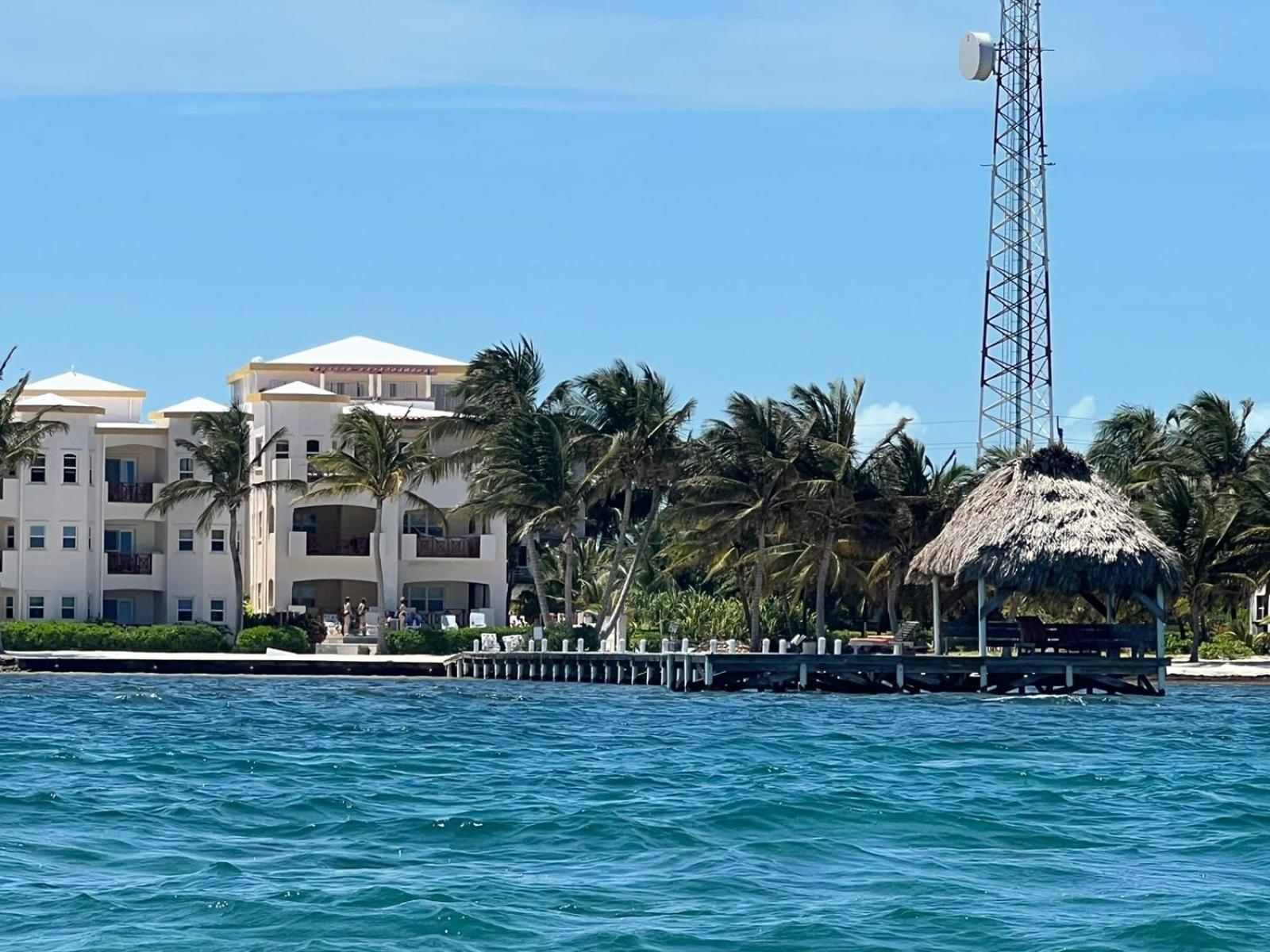Miramar Villas Resort 圣佩德罗 外观 照片