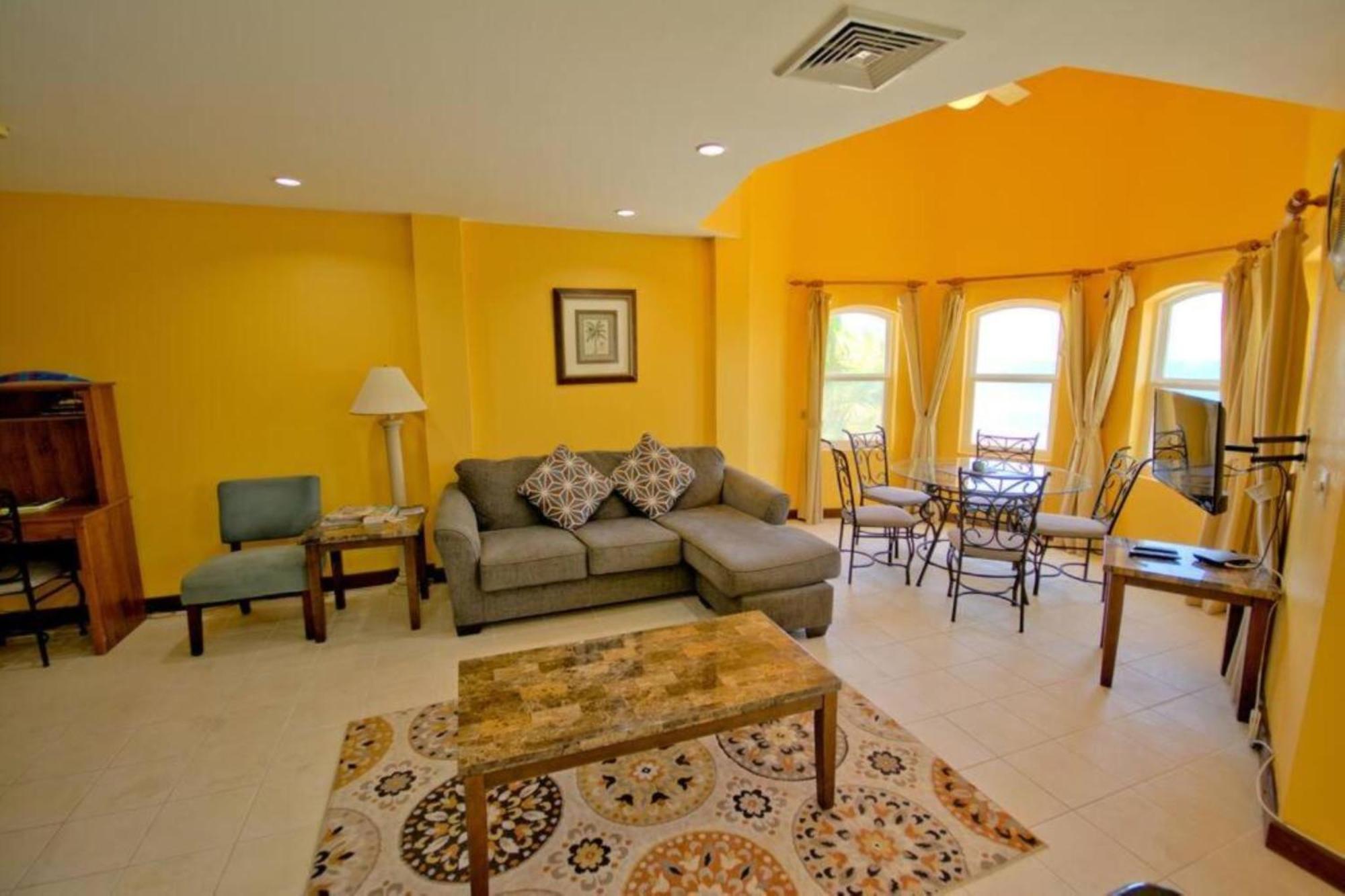 Miramar Villas Resort 圣佩德罗 外观 照片